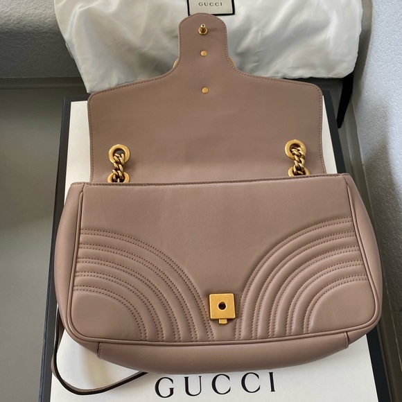 Gucci Marmont Matelasse Shoulder Bag Dusty Pink - Picture 2 of 6